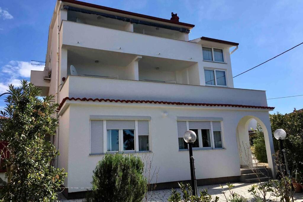 Sea View Room With Kitchen, Balcony&Air Condition Barbat na Rabu Buitenkant foto
